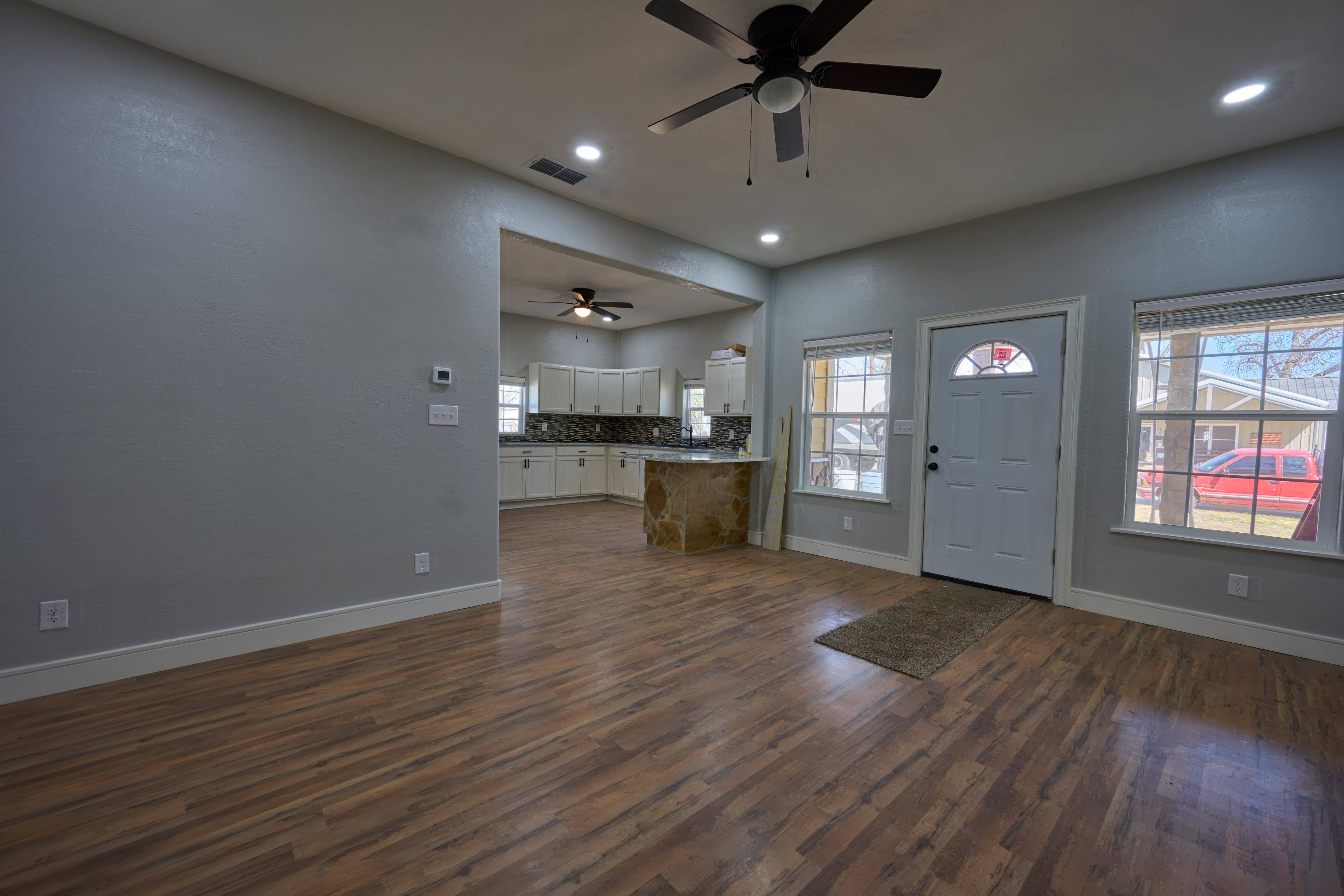 Beautiful 3/2 – photo 1